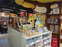 -废柴猫概念馆·桌游电玩卡牌(人广世茂店)