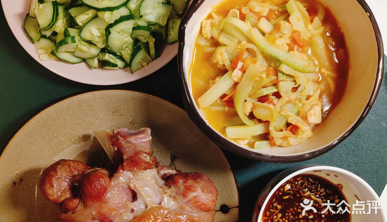 自己剁肉捏的番茄杏鲍菇鸡肉丸