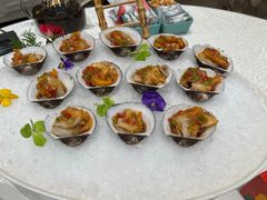 -品海楼·大连海胆锅贴馆(东港店)