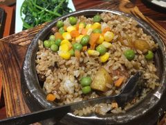 礼拜一焖饭-云来居素食馆(南山店)