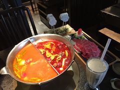 -湊湊火锅·茶憩(新中关购物中心店)