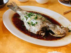 清蒸鲈鱼-老字号蛇口德记烧腊饭店·海鲜加工