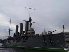 -阿芙乐尔号巡洋舰