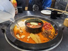-重庆古老火锅