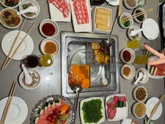 -海底捞火锅(凯德广场店)