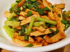 -费大厨辣椒炒肉(万家丽一店)