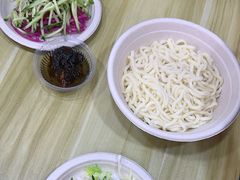 -黑八私房老北京炸酱面