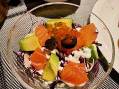 牛油果三文鱼沙拉-半岛翡丽海鲜自助餐厅(观风亭店)