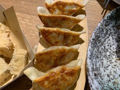 -新梅华·茶点餐厅(欧尚店)