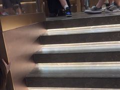 -霸王茶姬(上海恒基名人店)