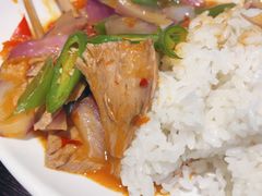 小炒牛肉饭-余桥村牛肉汤(茸平路店)