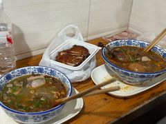 -叶新小吃店(来凤小区总店)
