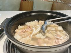 -东椰·海南椰子鸡火锅(朝阳门店)