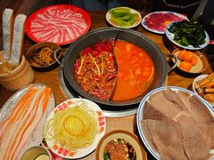 -萍姐火锅·公路夜市(武汉首店)