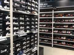 -阿迪达斯(八方汇精品优惠店)