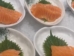 -雍容荟活帝王蟹活龙虾自助(苏宁旗舰店)