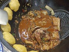 -袁小二大东北铁锅炖(吉祥村总部)