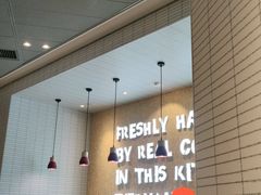 等位区-肯德基(南沙万达店)