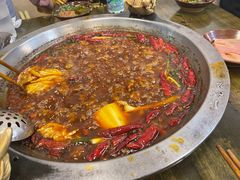纯牛油锅底-黄潇洒老火锅(九眼桥宏济巷店)