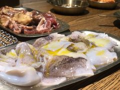-鑫釜山海鲜烧烤(鑫丰国际店)