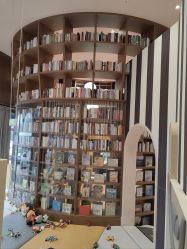 -奈尔宝·儿童乐园·亲子餐厅(鄞州万达店)