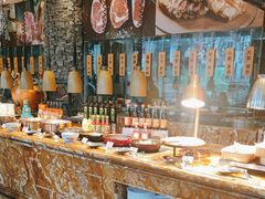-万达瑞华酒店美食汇自助餐厅(楚河汉街店)