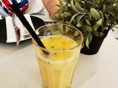 白桑格利亚冷泡茶-灵意咖啡·西班牙美食(汕头金平万达广场店)