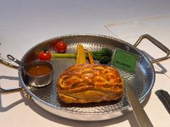 惠灵顿牛排-黑宝石西餐厅(汇励99城市公园店)