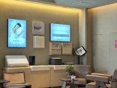 -西安大雁塔科技大学地铁站亚朵酒店