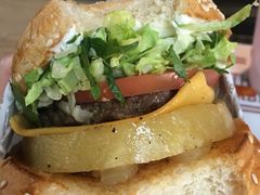 -The Habit Burger Grill 哈比特汉堡(复兴soho店)