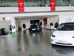 -TESLA 特斯拉(北京南四环中路特斯拉中心)