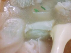 全家福-吉祥馄饨(上海斜土店)
