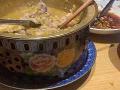 -关东小磨东北菜(上海长风大悦城店)