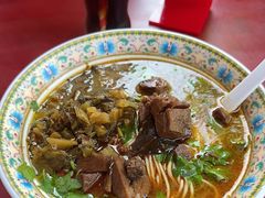 -金杨拉面王小吃面馆·牛三宝面·红烧牛肉粉
