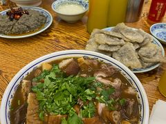 -门框胡同百年卤煮(新街口店)