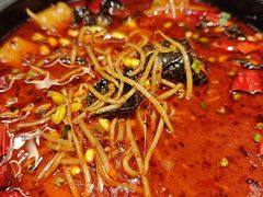 -渝是乎酸菜鱼(龙旗购物中心店)