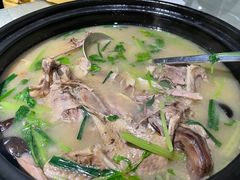 -陈江波老鸭煲(化工路店1号店)