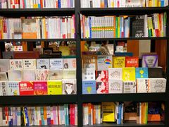 -西西弗书店&矢量咖啡(凯德晶萃广场店)