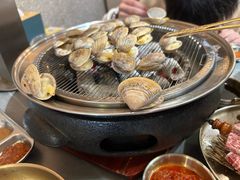 -围炉肉舍丹东海鲜烤肉·烤活鳗(步行街店)
