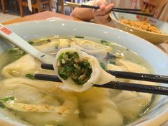 荠菜馄饨-小姜锅贴(凤凰街店)