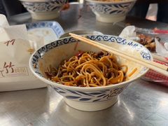 -梅溪·小伙子干挑面(安吉总店)