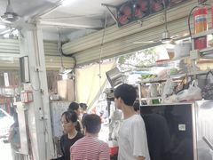 -后街女孩肠粉店