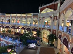 -佛罗伦萨小镇广佛名品奥特莱斯(疏港路店)