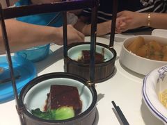 -国际青年会议酒店-苏莱斯餐厅