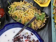 -黄师奶甜品店
