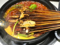 -钢管厂五区小郡肝串串香(奥克斯广场锦城万达店)