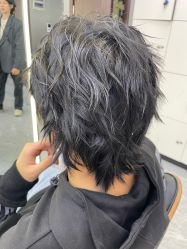 -藤野造型烫发染发