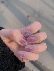 -海豚湾美甲美睫店