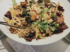 -拿渡麻辣香锅(首创奥特莱斯店)