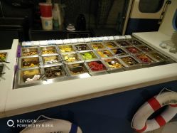 -朵莉丝希腊冻酸奶